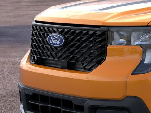 New 2026 Ford Maverick XLT w/ XLT Luxury Package AWD/4WD image 18