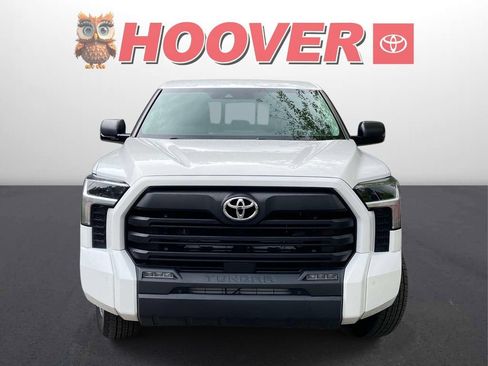 Used 2024 Toyota Tundra SR5 w/ SR5 Premium Package AWD/4WD image 6