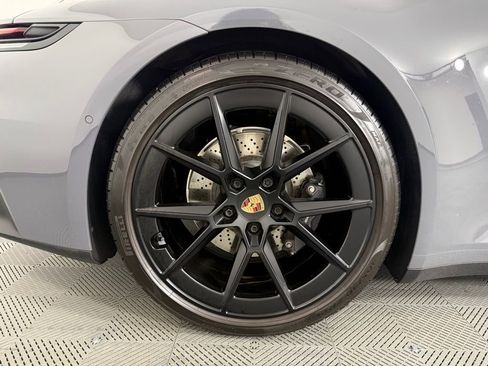 Certified 2026 Porsche 911 Carrera image 13