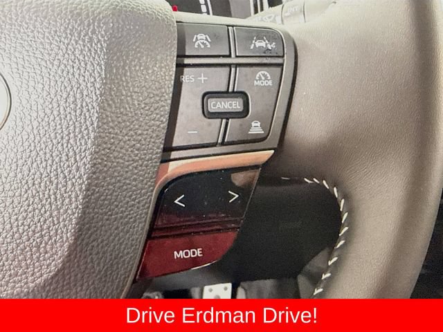 Used 2026 Toyota Camry SE FWD image 14