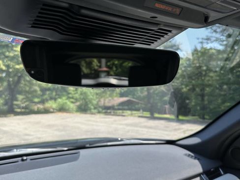 Used 2023 Land Rover Discovery Sport S R-Dynamic image 33