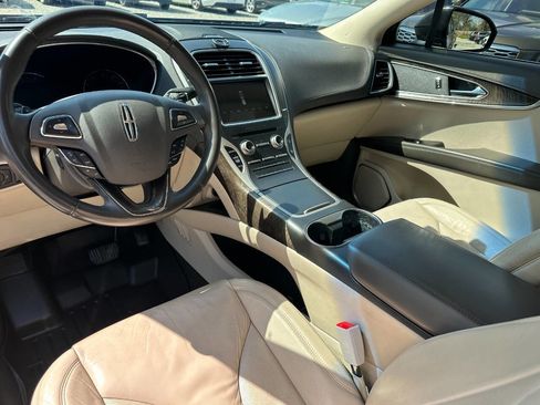 Used 2016 Lincoln MKX Select w/ Select Plus Package FWD image 13
