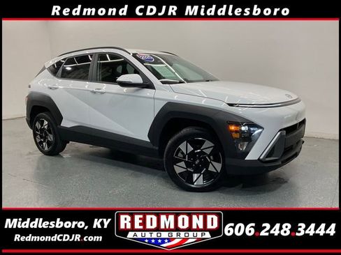 Used 2025 Hyundai Kona SEL AWD/4WD image 1
