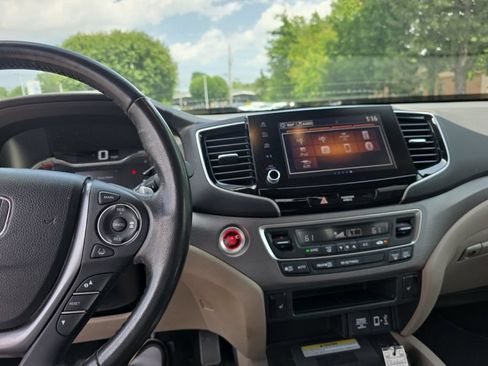 Used 2023 Honda Ridgeline RTL-E image 19