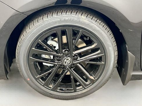 New 2026 Toyota Camry SE w/ Convenience Package FWD image 9