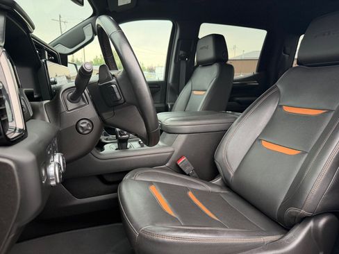 Used 2024 GMC Sierra 1500 AT4 AWD/4WD image 16