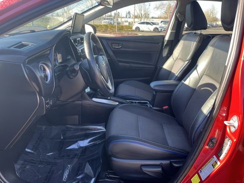 Used 2018 Toyota Corolla SE image 10