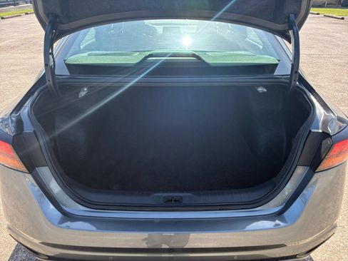 Used 2026 Nissan Altima 2.5 SV FWD image 26