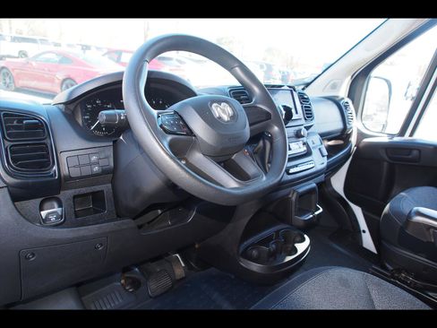 Used 2023 RAM ProMaster 2500 image 15