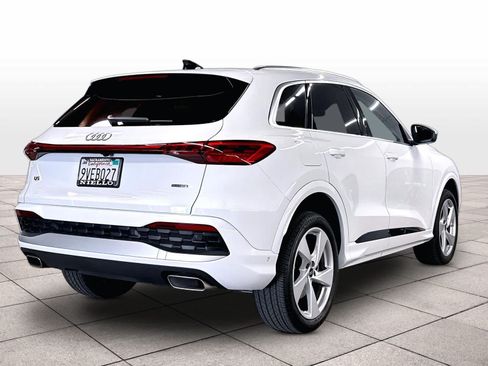 Used 2025 Audi Q5 Premium w/ Premium Plus AWD/4WD image 14