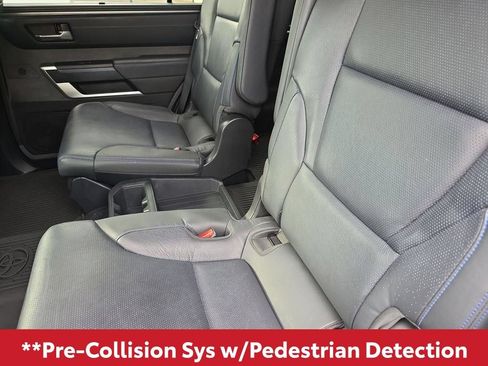Used 2025 Toyota Sequoia Platinum AWD/4WD image 19