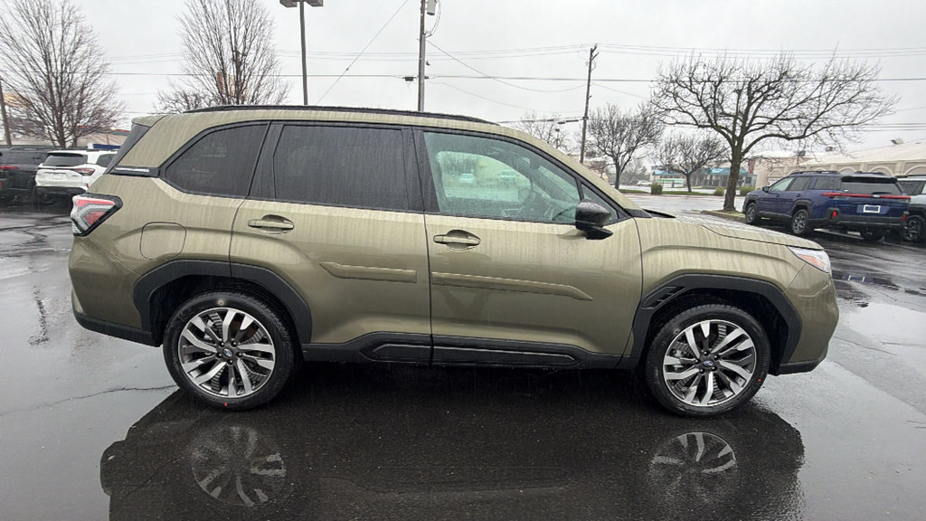 New 2026 Subaru Forester Touring AWD/4WD image 3