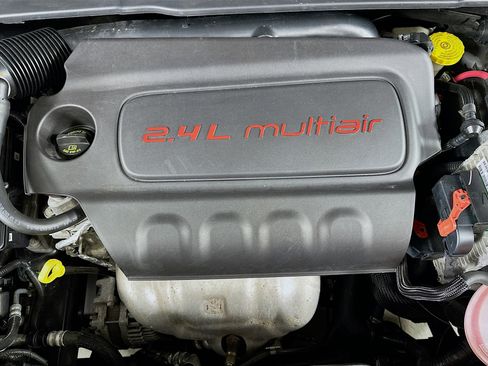 Used 2017 Jeep Compass Limited w/ Navigation Group image 34