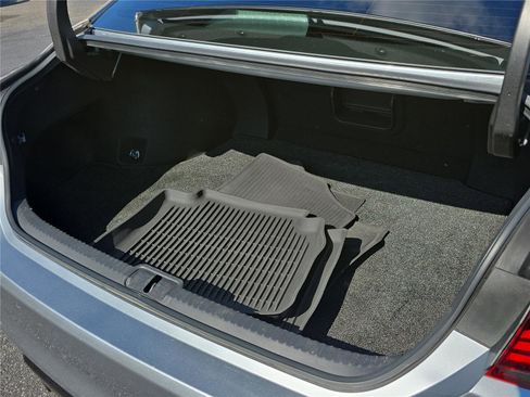 Used 2022 Lexus ES 350 F Sport image 5