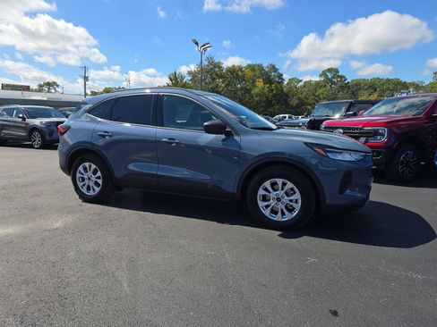 New 2026 Ford Escape Active w/ Tech Pack #1 FWD image 2