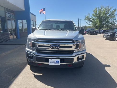 Used 2018 Ford F150 XLT AWD/4WD image 2