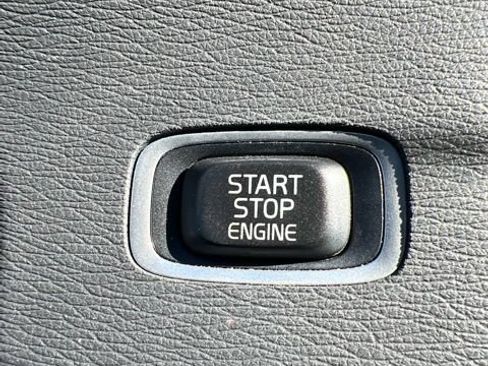 Used 2012 Volvo S60 T6 AWD/4WD image 16