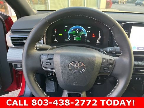 Used 2025 Toyota Camry SE w/ Multimedia Upgrade Package image 17