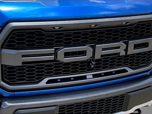 Used 2018 Ford F150 Raptor w/ Equipment Group 802A Luxury AWD/4WD image 30