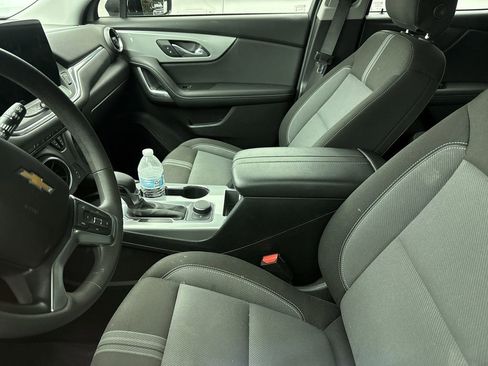 Used 2023 Chevrolet Blazer LT w/ Convenience Package FWD image 9