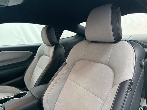 Used 2024 Ford Mustang GT RWD image 14