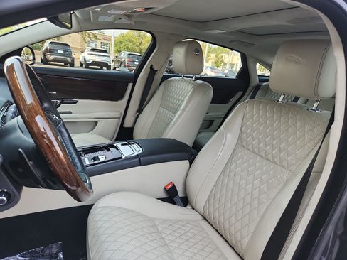 Certified 2016 Jaguar XJ L Portfolio AWD/4WD image 14