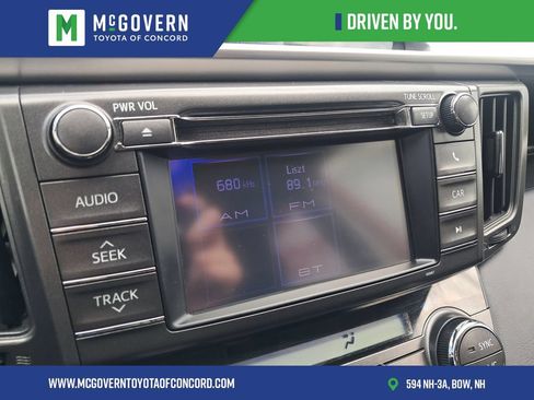 Used 2013 Toyota RAV4 XLE AWD/4WD image 28