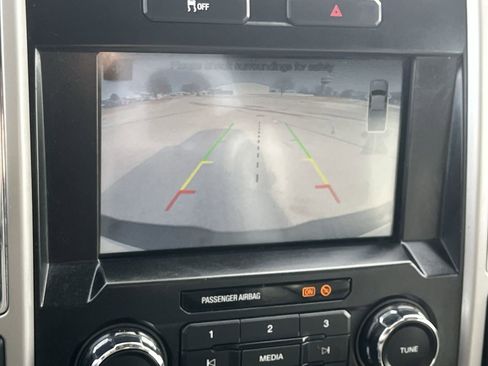 Used 2017 Ford F250 Lariat w/ Chrome Package image 6