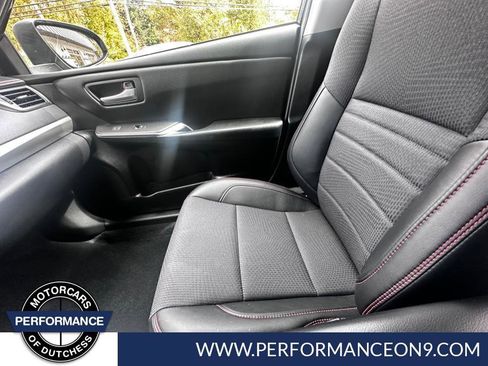 Used 2017 Toyota Camry SE image 23