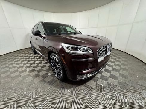 Certified 2023 Lincoln Aviator Black Label w/ Dynamic Handling Package image 7