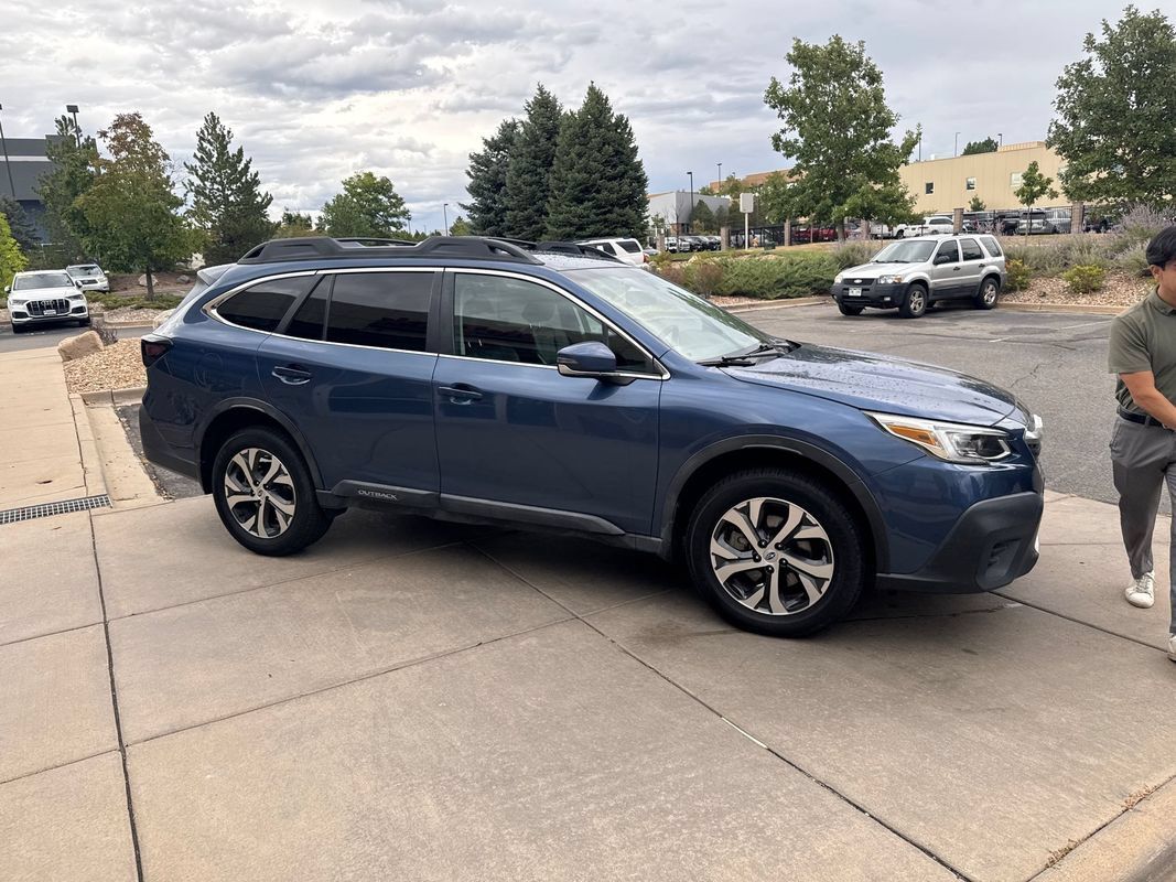 Used 2021 Subaru Outback Limited w/ Popular Package #2 AWD/4WD image 5
