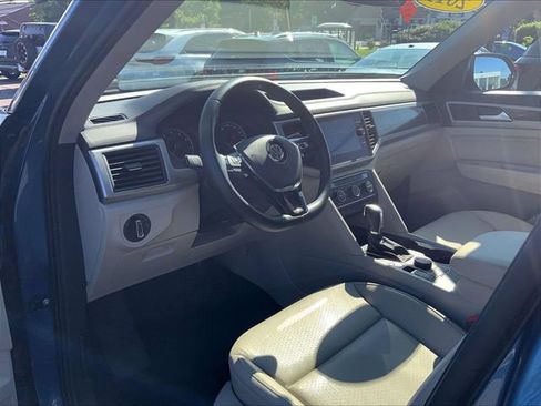 Used 2019 Volkswagen Atlas SE w/ Panoramic Sunroof Package AWD/4WD image 4