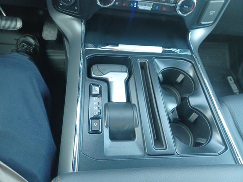 New 2025 Ford F150 Lariat w/ Equipment Group 502A High image 29