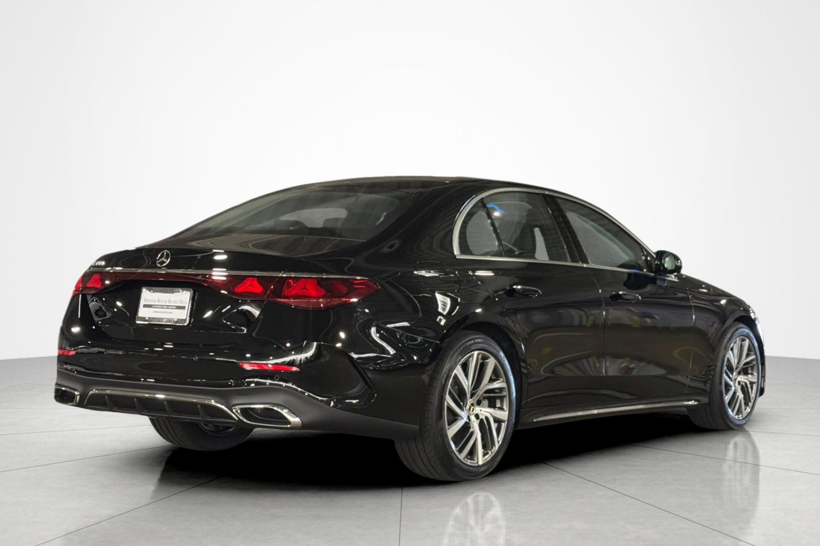 New 2027 Mercedes-Benz E 350 Sedan image 5