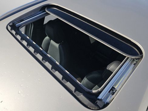 Used 2024 MAZDA CX-30 AWD 2.5 S w/ Premium Package image 8