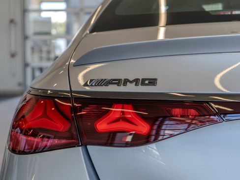 New 2026 Mercedes-Benz E 53 AMG e 4MATIC Sedan image 22