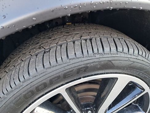 Used 2017 Nissan Rogue Sport SL w/ SL Premium Package image 28