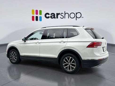 Used 2018 Volkswagen Tiguan SE AWD/4WD image 3