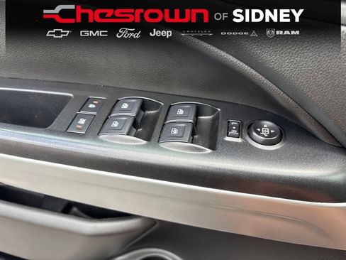 Used 2022 Chevrolet Colorado LT w/ LT Convenience Package AWD/4WD image 17