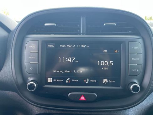 Used 2025 Kia Soul LX w/ LX Technology Package image 20