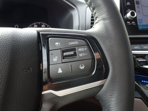 Used 2025 Honda Odyssey Elite image 28