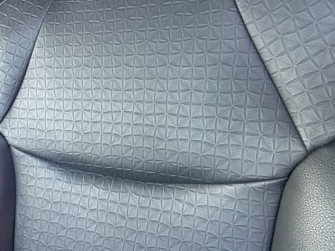 Used 2021 Toyota Sienna XSE FWD image 14