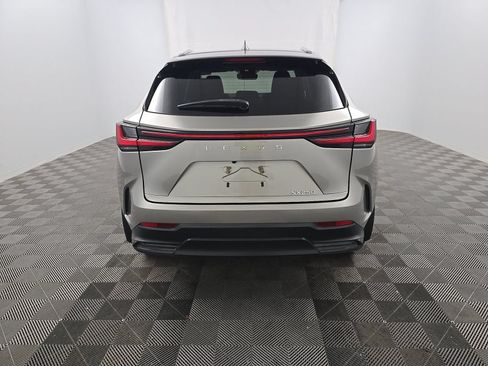 Used 2023 Lexus NX 250 FWD image 5