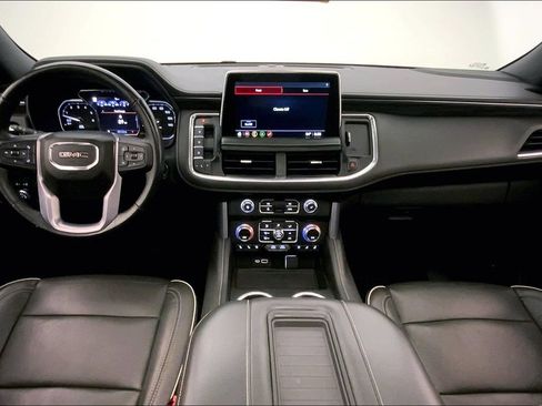 Used 2021 GMC Yukon SLT w/ SLT Luxury Plus Package AWD/4WD image 16