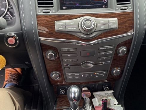 Used 2020 Nissan Armada Platinum w/ Captain's Chairs Package image 15