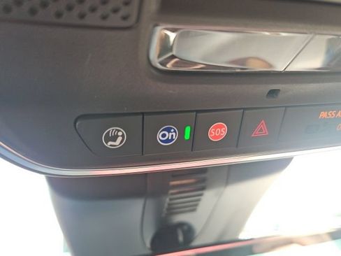 Used 2024 Chevrolet Traverse RS w/ LPO, Floor Liner Package FWD image 38