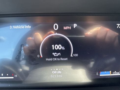 Used 2025 Jeep Grand Cherokee L Laredo RWD image 24