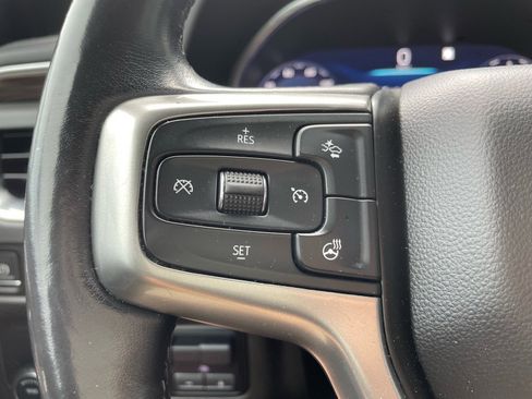Used 2022 Chevrolet Tahoe LT w/ Luxury Package RWD image 18