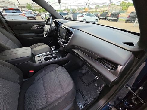 Certified 2023 Chevrolet Traverse LT AWD/4WD image 31