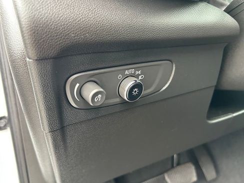 Used 2023 Buick Envision Preferred AWD/4WD image 22